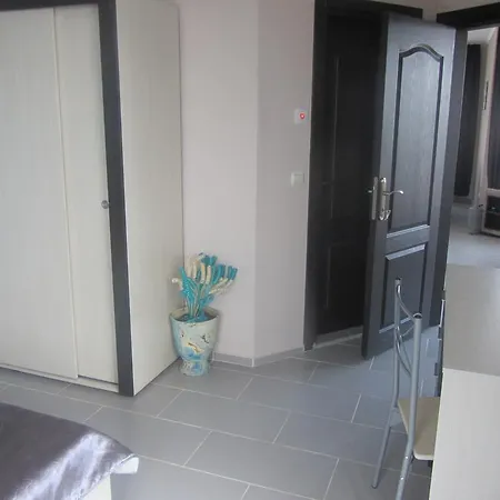 Villa Rada 11b In Bay View Village Kosharitsa