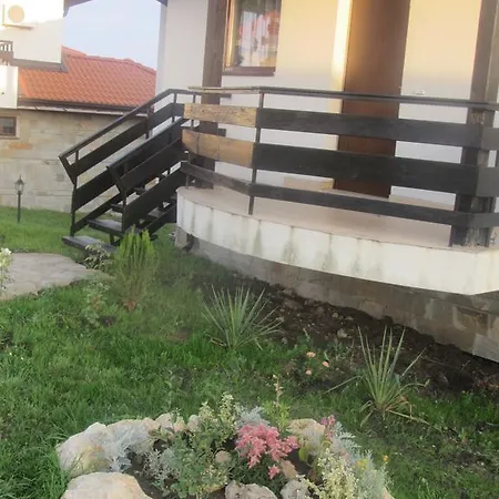 Villa Rada 11b In Bay View Village